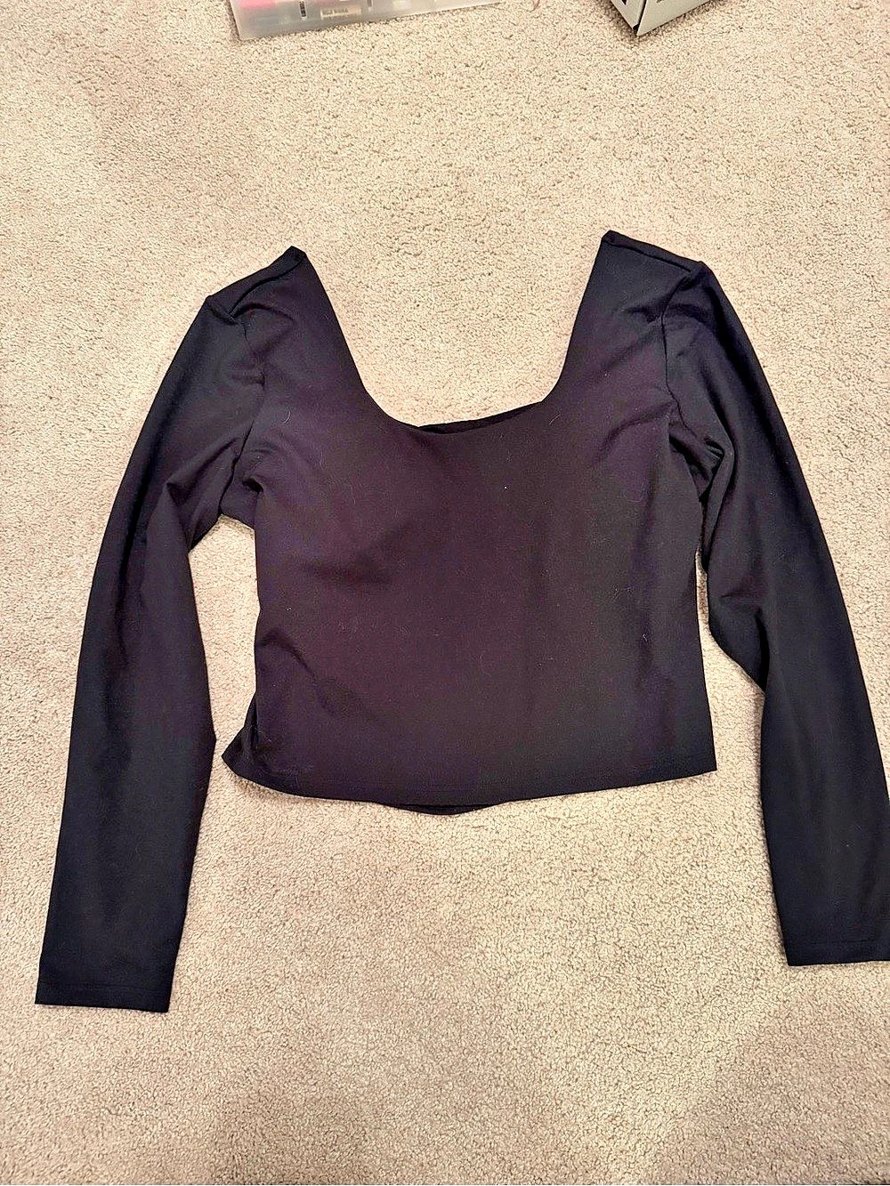 Fabletics Oasis Twist Built-In Bra Long-Sleeve Top Black Large